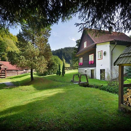Karolinka Holiday Homes Luaran gambar