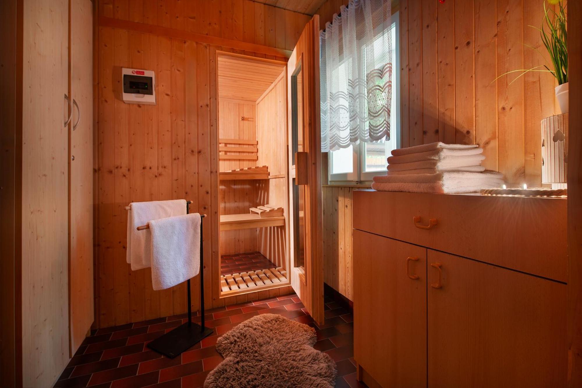 Karolinka Holiday Homes Luaran gambar